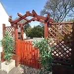 The Manse 6 Bedroom Holiday Home
