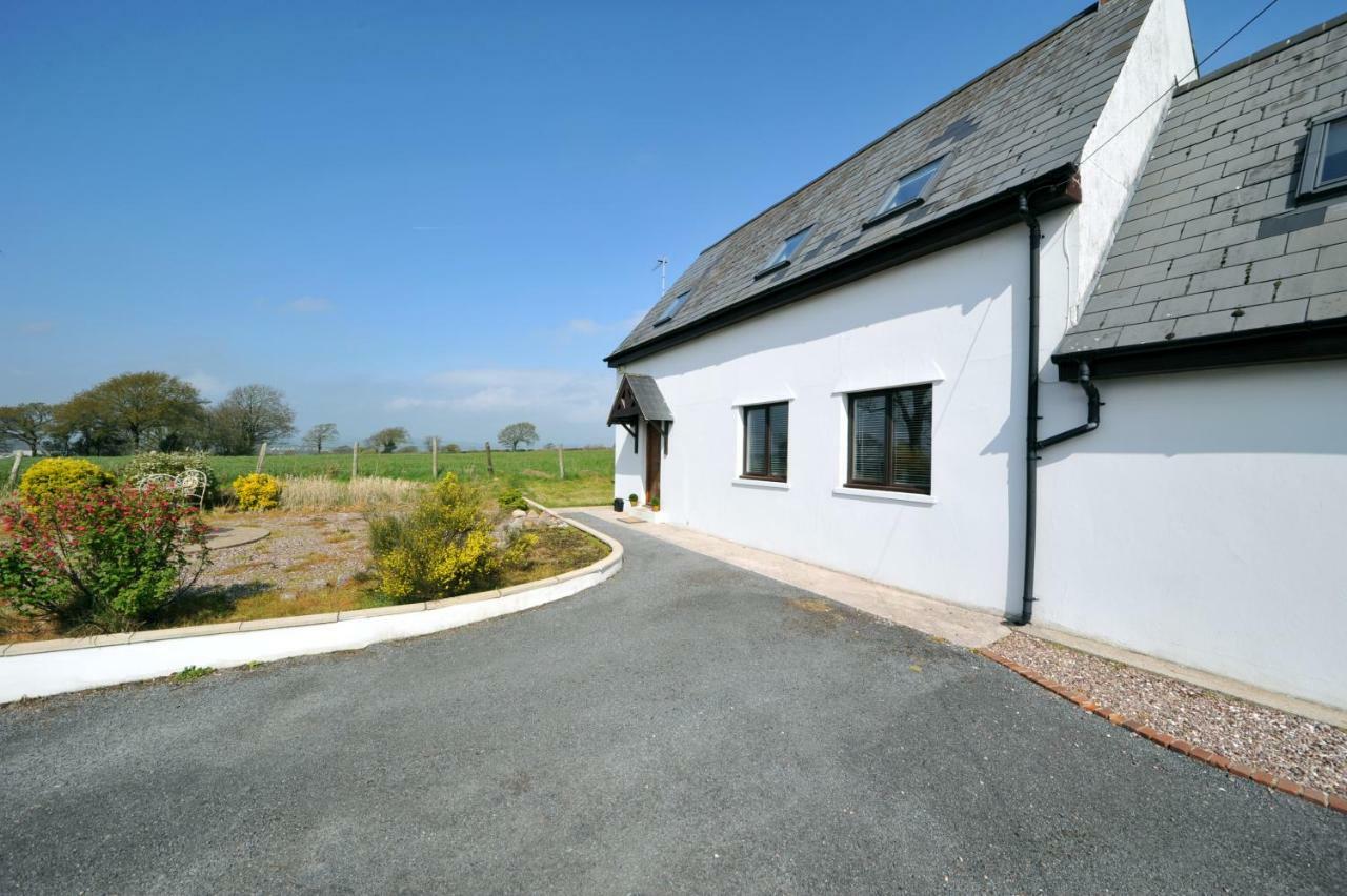 The Manse 6 Bedroom Holiday
