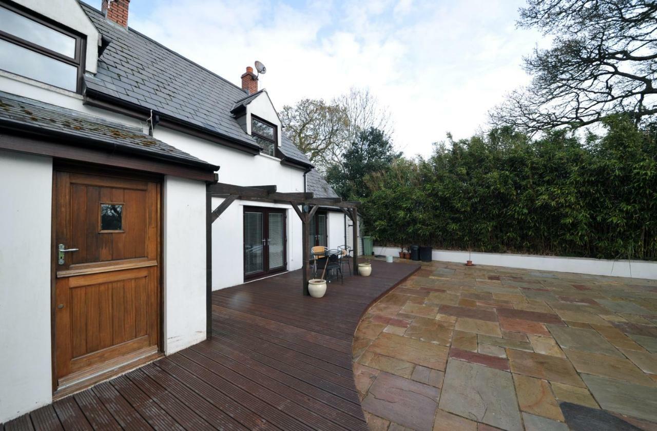 The Manse 6 Bedroom Holiday *